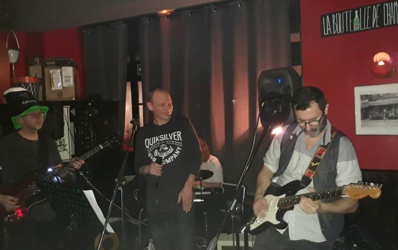 2018-03 Bluesaway Team au New Born (Paris)